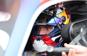 Max Verstappen wacht nieuwe GT3-race wegens personeelstekort bij Verstappen Racing