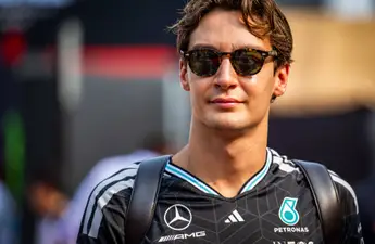 George Russell komt met zéér opvallende reactie na DNF in Maleisië: 'Ik kan...'