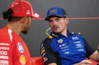Lewis Hamilton lijkt te bevestigen dat hij heeft gelogen tegen de FIA om Max Verstappen te verslaan
