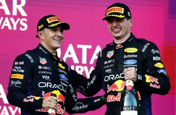 Isack Hadjar open en eerlijk over Max Verstappen: 'Hij is waarschijnlijk...'