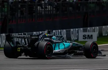 Ophef in F1: FIA en Mercedes zouden 'onder één hoedje' spelen met motorsoftware