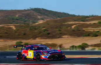 Max Verstappen zet geweldige stap in aanloop naar kwalificatie voor GT-race in Portimão