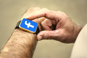 'Eerste Facebook-smartwatch komt volgende zomer met 2 camera's'