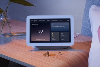 4 smart clocks vergeleken, welke krijgt een plaats naast je bed?
