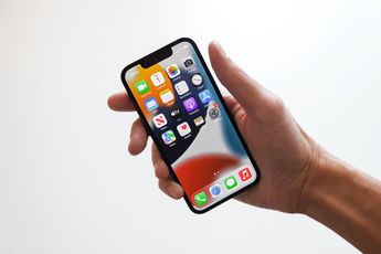 'Samsung Galaxy S22 blijft terrein verliezen op iPhones'