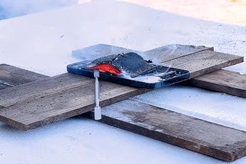 iFixit legt uit: kan een smartphone-accu echt ontploffen?