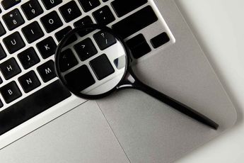 ‘Het staat online, dus moet het wel waar zijn’