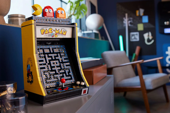 LEGO Icons Pac-Man Arcade review