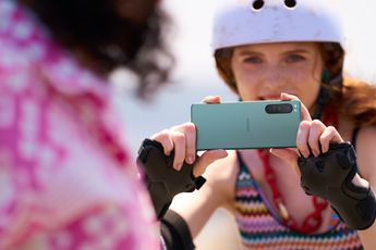 Wat is het verschil tussen een periscoop en een telelens-camera?