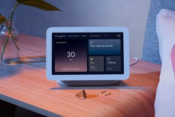 4 smart clocks vergeleken, welke krijgt een plaats naast je bed?