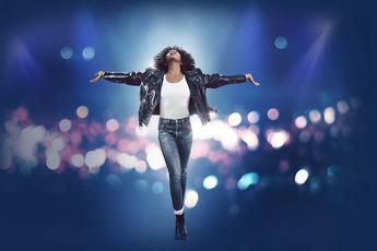 I Wanna Dance: The Whitney Houston Movie is vanaf nu te huur bij Pathé Thuis (adv)