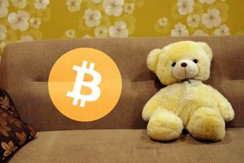 Bitcoin daalt voor het eerst sinds 2014 voor 6 weken op rij