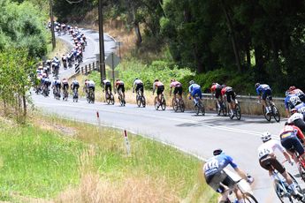 La etapa de la Volta a la Comunitat Valenciana se adelantó por la muerte del exciclista Guillem Ramis