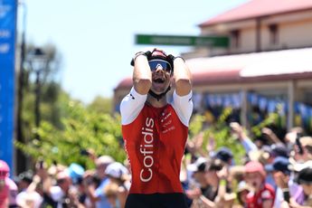 Podio español en la 1ª etapa de la Région Pays de la Loire Tour con la victoria de Bryan Coquard y el tercer puesto de Manuel Peñalver