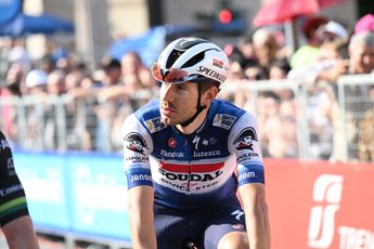 Davide Ballerini abandona el Giro de Italia y deja al Soudal Quick-Step con sólo ¡2 corredores!