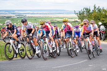 Gasparrini esprinta hacia la victoria en el emocionante final de la 3ª etapa de la Vuelta a Suiza Femenina