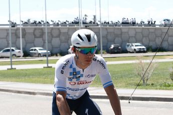 Guatibonza se impone a Miguel Ángel López en la segunda etapa de la Vuelta a Colombia antes de la llegada de la montaña