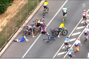 VÍDEO: Sepp Kuss, entre los ciclistas que se han caído a 10km del final de la séptima etapa de la Vuelta a España
