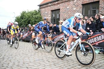 ¡El DSM, completamente desatado! Frank van den Broek gana la brutal subida a Manisa en la Vuelta a Turquía
