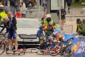 Lucinda Brand critica a la UCI tras perder más de 3 minutos por atender a Elisa Balsamo tras su brutal caída: "Seguí mi instinto humano":