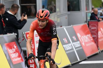 Carlos Rodríguez vuelve a perder tiempo con Mikel Landa en el Tour de Francia: "Los rivales son más fuertes que yo"