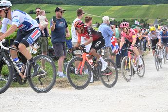 Duras críticas a Egan Bernal en el pelotón del Tour de Francia: "Hay ciclistas que siguen compitiendo a pesar de una prueba positiva"