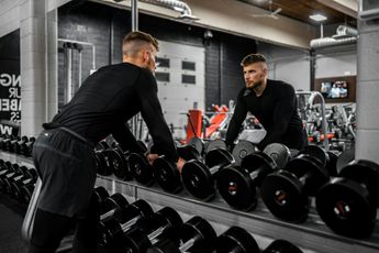 Hoe vaak en hoelang moet je elke spiergroep trainen tijdens krachttraining? "Volume is belangrijker dan frequentie"