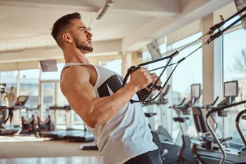 De 10 ongeschreven regels in de fitness die we allemaal kennen, maar waar we ons niet aan houden