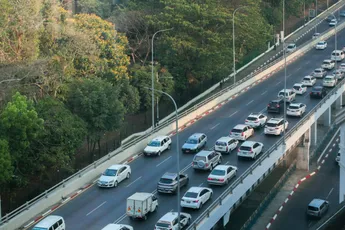 Tegenwoordig staan we ook in het weekend stil op Belgische wegen: zijn auto's te goedkoop geworden?