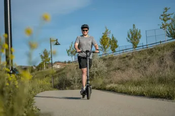 Vlamingen met elektrische step krijgen ferme waarschuwing: "Blijvende handicaps en dodelijke afloop"