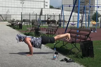 Wat doen 60.000 push-ups in 60 dagen met je lichaam? De resultaten zijn indrukwekkend!