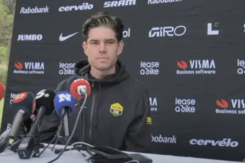/sport/pogacar-hekelt-onsportieve-campenaerts-en-van-aert-maar-die-laatste-prikt-terug-dat-is-best-grappig