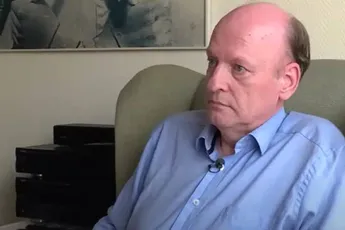 Harrie is 60 en trekt al 30 jaar ‘dop’: “Ik leef als een koning zonder te werken!”