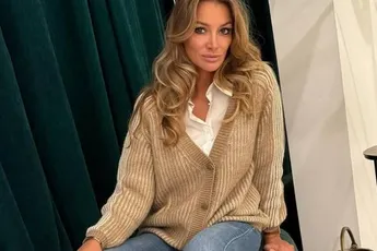 /actua/veronique-de-kock-moet-dringend-iets-kwijt-over-haar-boezem-het-ging-enkel-nog-naar-daarover