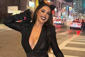 Yolanthe Cabau, toch een meer dan lekkere poes, doet schokkende onthulling over haar leven tussen de lakens