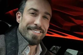 /actua/grapjas-fabrizio-is-plots-heel-hard-in-zijn-achterkant-gebeten-dat-is-jouw-ego-dat-struikelt