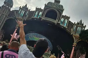 /actua/nieuwe-btw-regeling-treft-festivalgangers-hard-zoveel-duurder-wordt-tomorrowland-dit-jaar