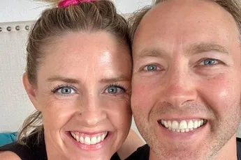 "Ons huwelijk was een ramp... Maar toen mocht ik van mijn man gaan wippen met andere venten, en alles werd beter!"