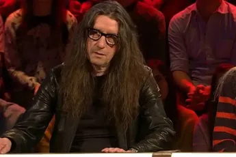 /actua/definitief-game-over-voor-brusselmans-bij-de-slimste-mens-en-erik-van-looy-heeft-hem-nu-de-echte-reden-verteld