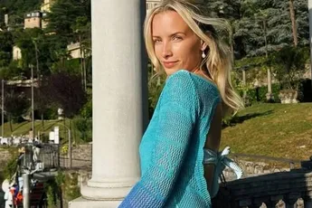 Nog even terugblikken op het 'doorkijkjurkje' van Olivia Trappeniers tijdens de MIA's. Gewoon omdat je het moet gezien hebben...