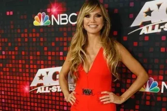 /dames/heidi-klum-laat-redelijk-veel-zien-in-doorschijnende-outfit-en-dat-zorgt-voor-nogal-wat-opschudding-fotos