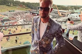 /actua/toch-even-schrikken-ruben-van-gucht-krijt-ongewenst-bezoek-over-de-vloer-en-zn-liefdesleven-zit-er-voor-iets-tussen