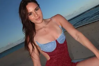 Gordon Ramsay kookt sterrenmenu's, dochter Holly doet Instagram koken in leder en laarzen (foto's)