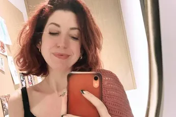 Kaat Bollen (en haar 'bollen') stralen op zomerse selfie: "Jij bent net zo lekker als Goedele Liekens!"