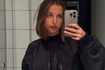/dames/lenthe-stevens-toont-zich-in-een-doorschijnende-outfit-en-laat-doodleuk-ook-eens-onder-haar-rok-kijken-fotos