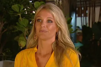 /film-tv/annelien-coorevits-verklapt-een-geheim-over-de-kampvuren-in-temptation-island-daar-krijg-ik-hulp