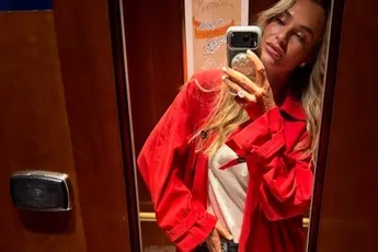 Toptennisster Aryna Sabalenka staat met snikhete foto's in Vogue - maar doet ook schrijnende bekentenis