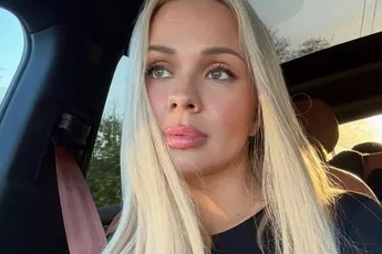 Anastasya Chernook pakt uit met zinderende lingeriefoto's: "Wat een topvrouw, gij!"