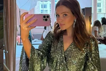 /dames/anne-de-knapste-ginger-van-de-lage-landen-wil-niet-gebeld-worden-maar-deelt-wel-heerlijke-bikiniselfie