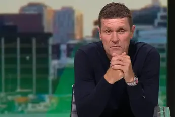 /actua/dit-is-wat-voetbalanalisten-zoals-gert-verheyen-en-wesley-sonck-verdienen-per-uitzending-in-de-tv-studio